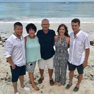 Meet your Posher, Cindy